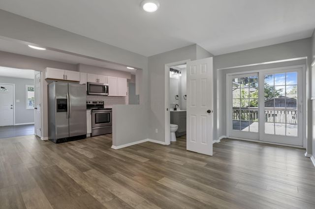 3814 Elbern Avenue, Columbus, OH 43213