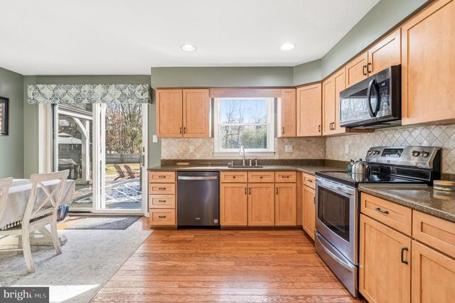 5 LIBERTY CIR, Shamong, NJ 08088