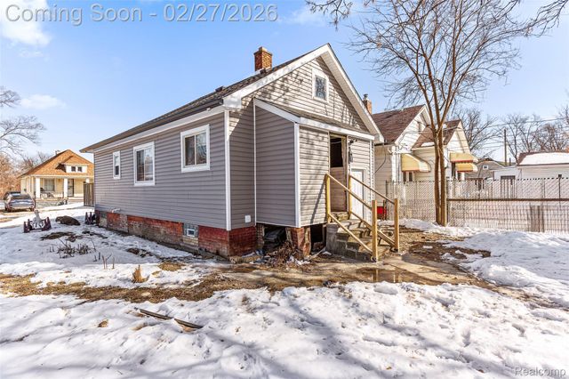 9365 Quincy Street, Detroit, MI 48204