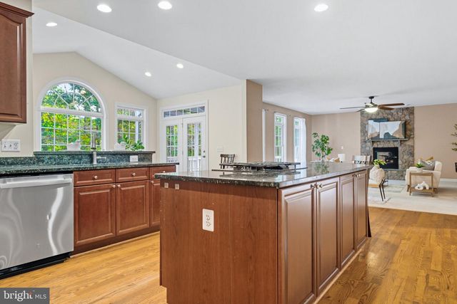 14388 WATERFORD WOODS CT, Leesburg, VA 20176