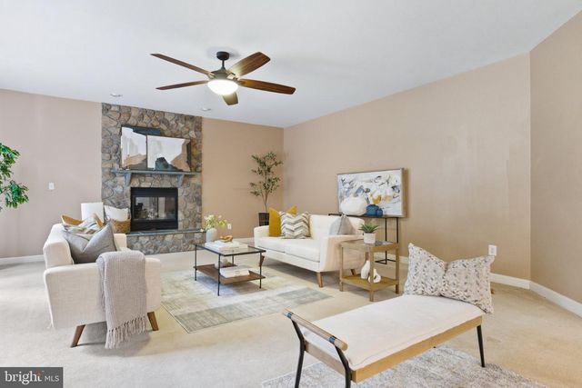 14388 WATERFORD WOODS CT, Leesburg, VA 20176