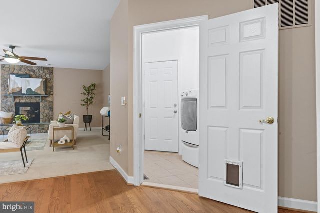 14388 WATERFORD WOODS CT, Leesburg, VA 20176