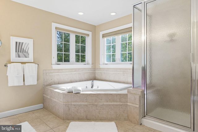 14388 WATERFORD WOODS CT, Leesburg, VA 20176