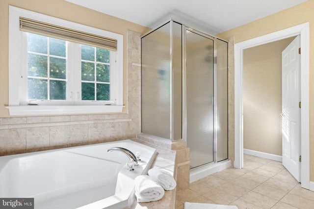 14388 WATERFORD WOODS CT, Leesburg, VA 20176
