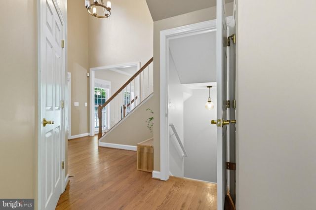 14388 WATERFORD WOODS CT, Leesburg, VA 20176