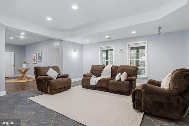 14388 WATERFORD WOODS CT, Leesburg, VA 20176