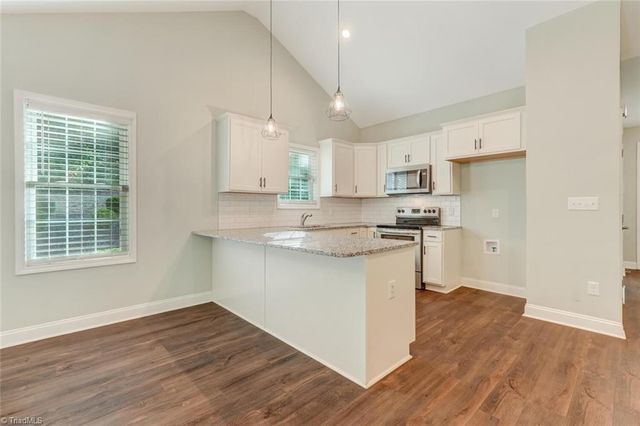 2222 St James Drive, Reidsville, NC 27320