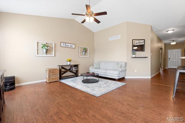 350 Huntleigh Parkway, Wentzville, MO 63385