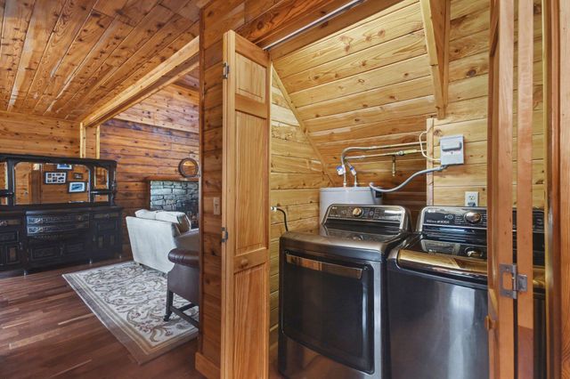 70 Twin Creek Loop, Jamestown, KY 42629
