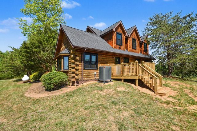 70 Twin Creek Loop, Jamestown, KY 42629