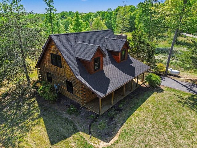 70 Twin Creek Loop, Jamestown, KY 42629