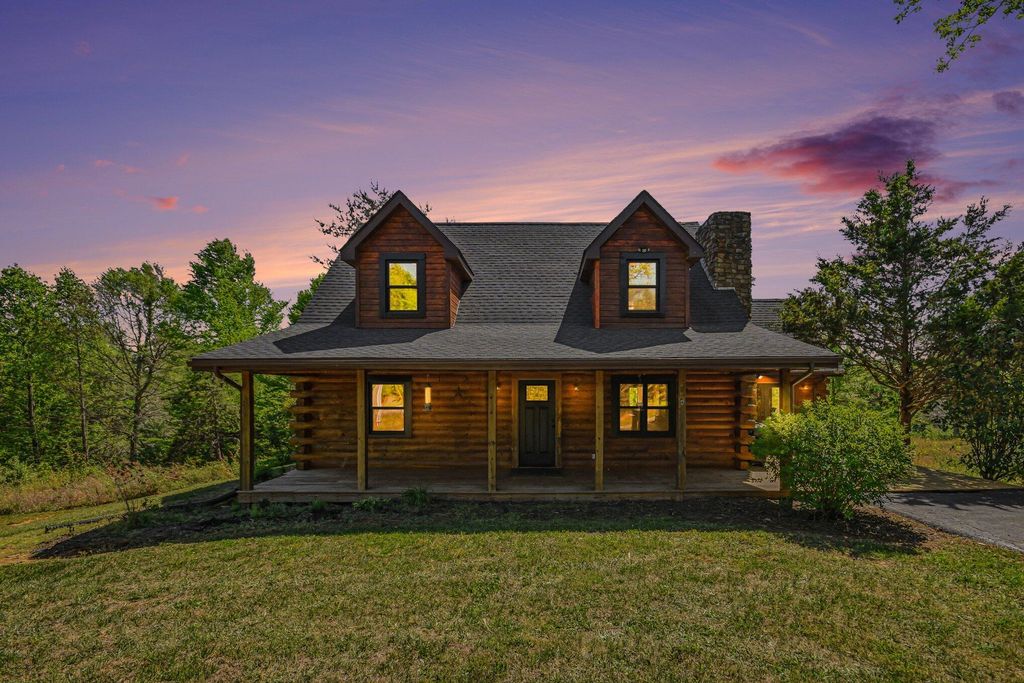 70 Twin Creek Loop, Jamestown, KY 42629