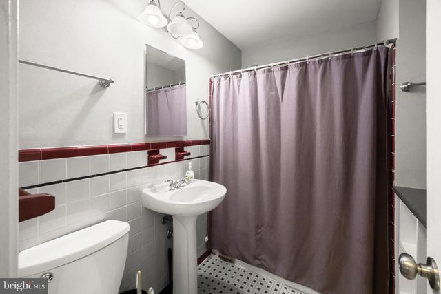 7116 NEUMAN ST, Springfield, VA 22150