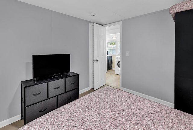 170 Braddock Ct., Murrells Inlet, SC 29576