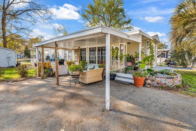 170 Braddock Ct., Murrells Inlet, SC 29576