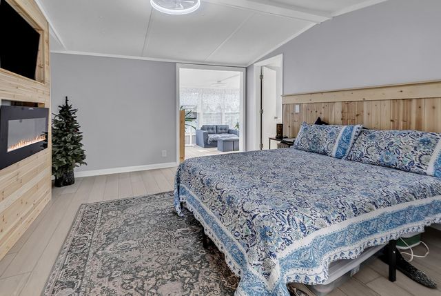 170 Braddock Ct., Murrells Inlet, SC 29576