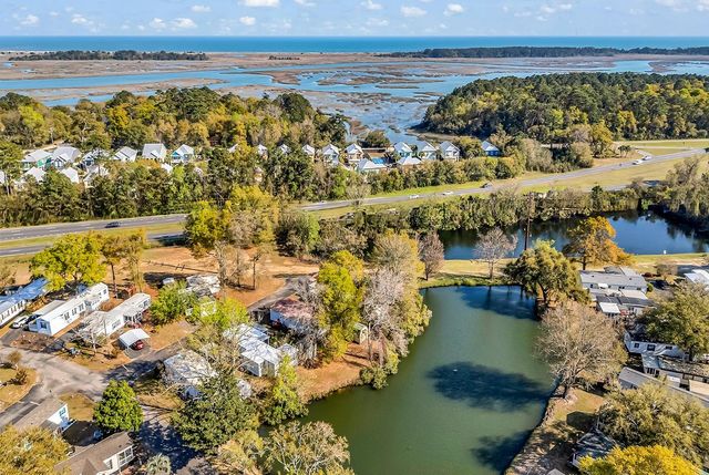 170 Braddock Ct., Murrells Inlet, SC 29576