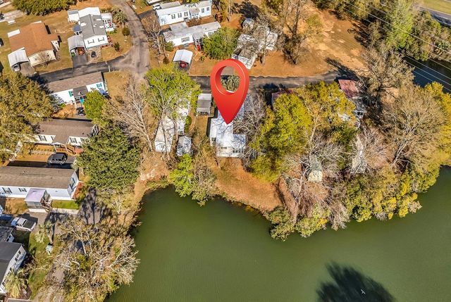 170 Braddock Ct., Murrells Inlet, SC 29576