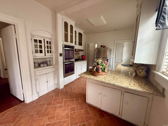 206 Park Pl, Pine Bluff, AR 71601