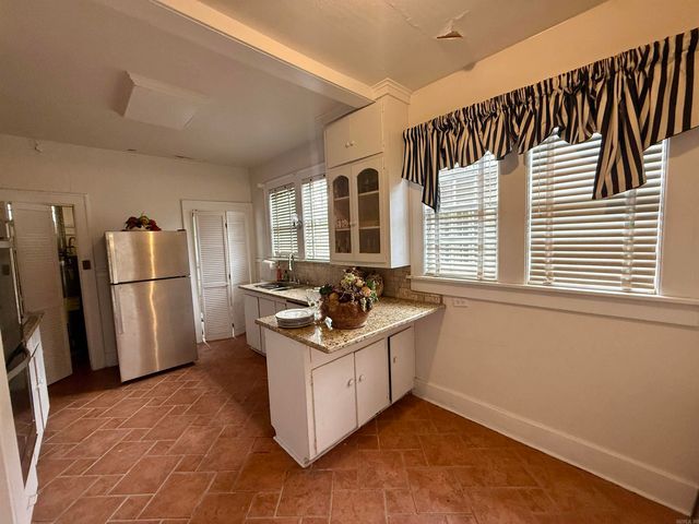 206 Park Pl, Pine Bluff, AR 71601