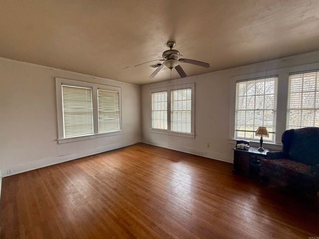 206 Park Pl, Pine Bluff, AR 71601
