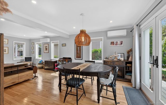 13 Wansor Avenue, Bayville, NY 11709