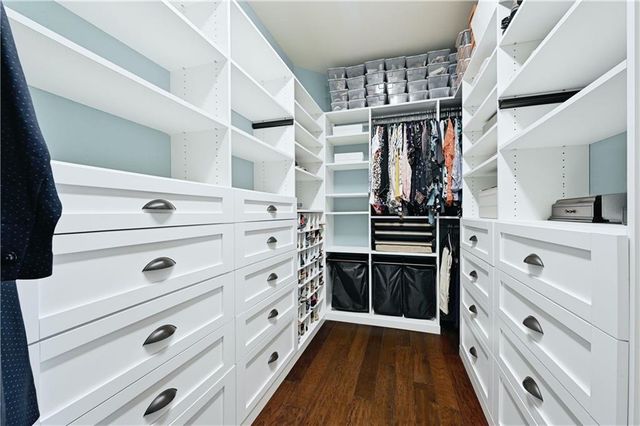 4804 Taurus WALK, Austin, TX 78738