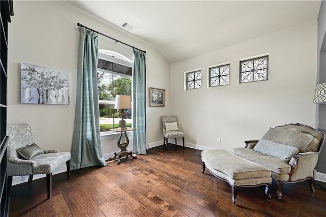 4804 Taurus WALK, Austin, TX 78738