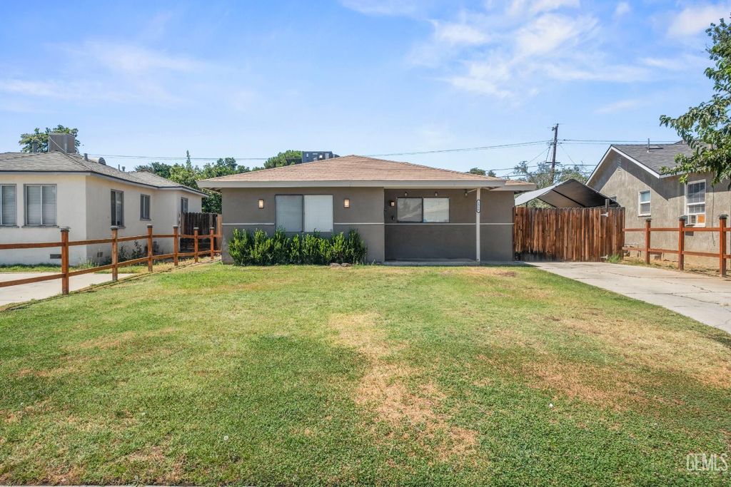 1316 El Tejon Avenue, Bakersfield, CA 93308