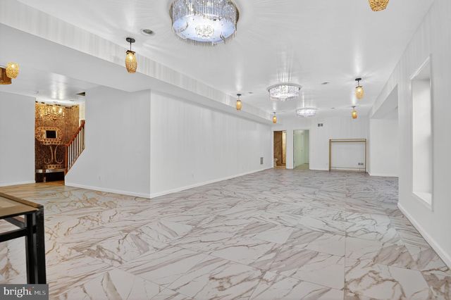 8099 PAPER BIRCH DR, Lorton, VA 22079