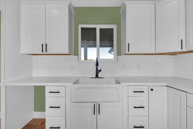 15912 Idaho Avenue, Lemoore, CA 93245