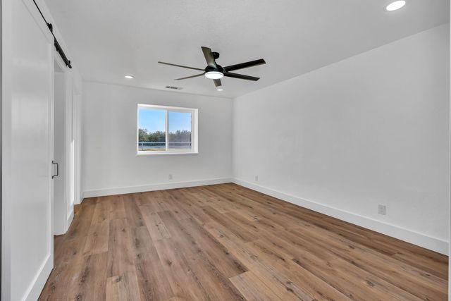 15912 Idaho Avenue, Lemoore, CA 93245