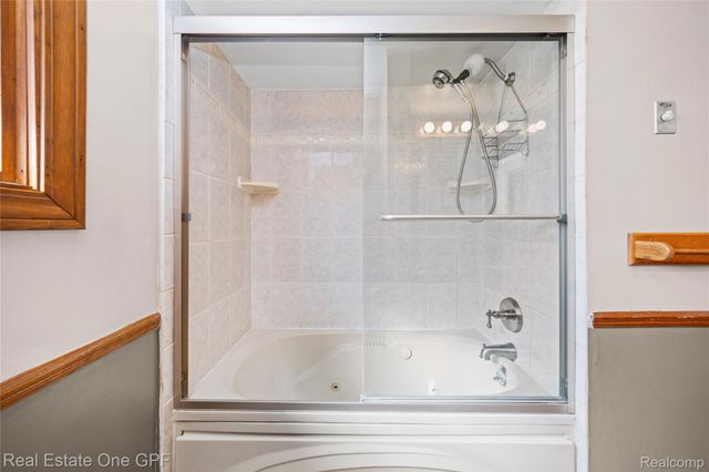 24840 E Taft Road, Novi, MI 48375