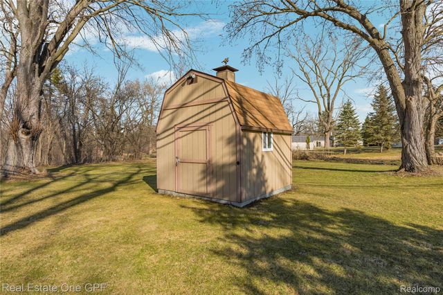 24840 E Taft Road, Novi, MI 48375