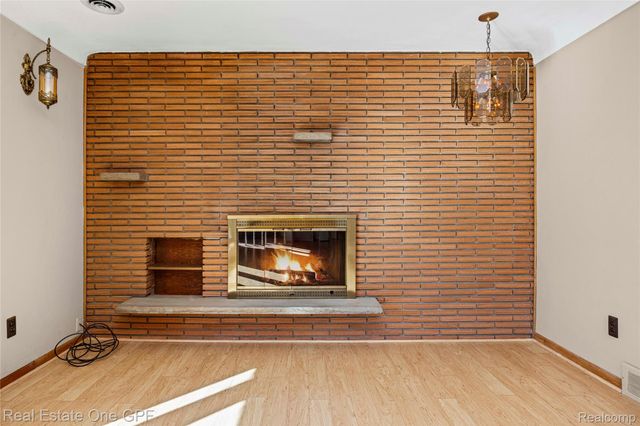 24840 E Taft Road, Novi, MI 48375