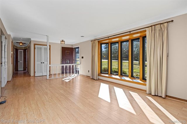 24840 E Taft Road, Novi, MI 48375