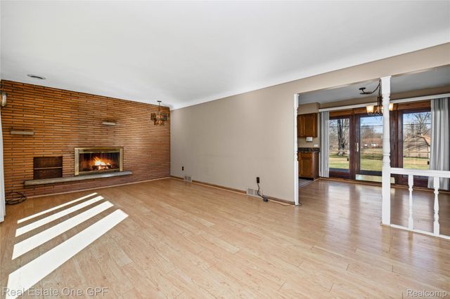 24840 E Taft Road, Novi, MI 48375