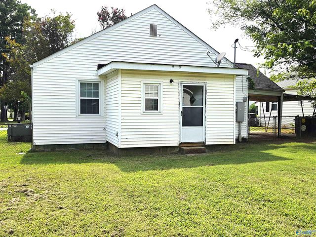 2007 Vanderbilt Circle, Huntsville, AL 35801