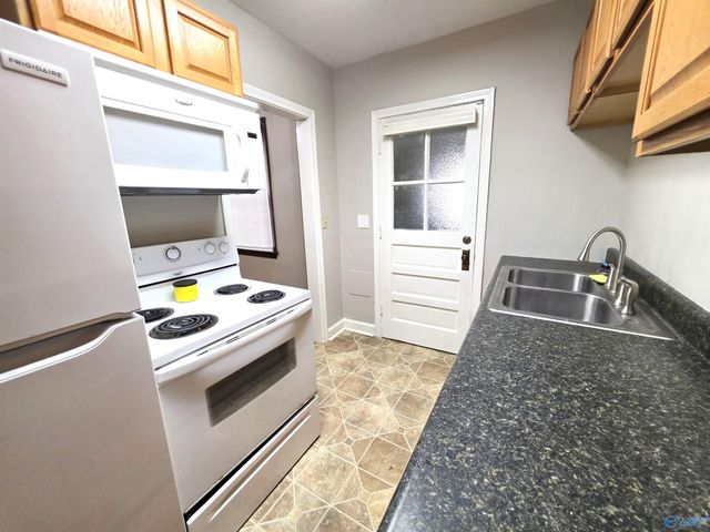 2007 Vanderbilt Circle, Huntsville, AL 35801