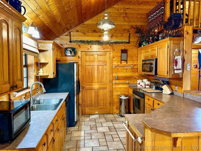 14356 S Hwy 82, Peggs, OK 74452