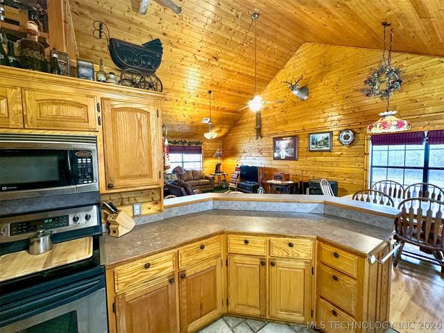 14356 S Hwy 82, Peggs, OK 74452