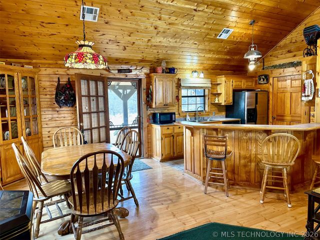 14356 S Hwy 82, Peggs, OK 74452