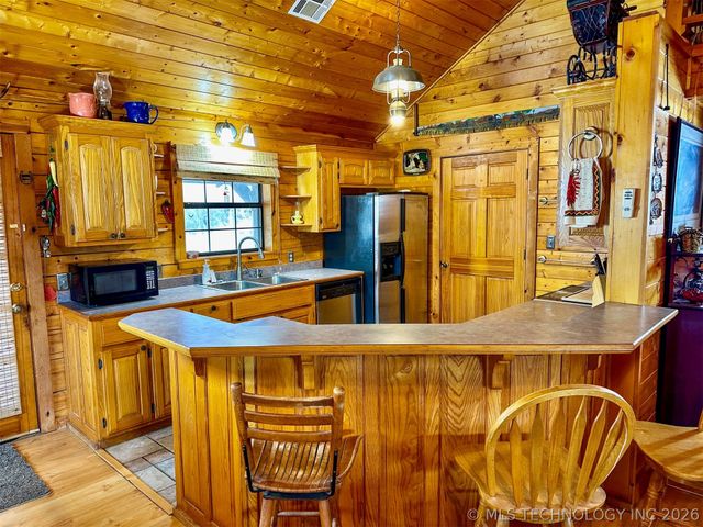 14356 S Hwy 82, Peggs, OK 74452