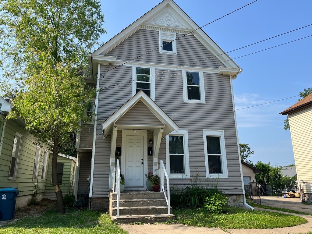 761 E NEW YORK Street 2, Aurora, IL 60505