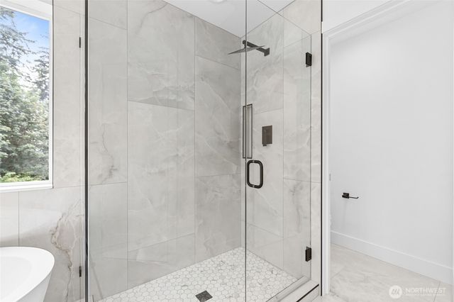 21927 45th Ave SE, Bothell, WA 98021