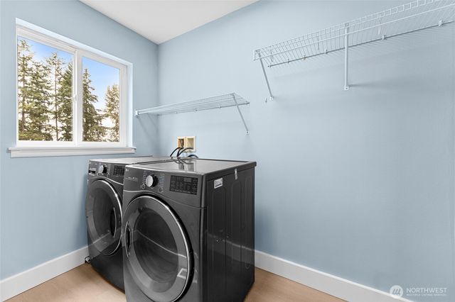 21927 45th Ave SE, Bothell, WA 98021
