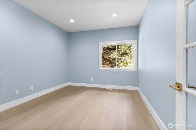 21927 45th Ave SE, Bothell, WA 98021