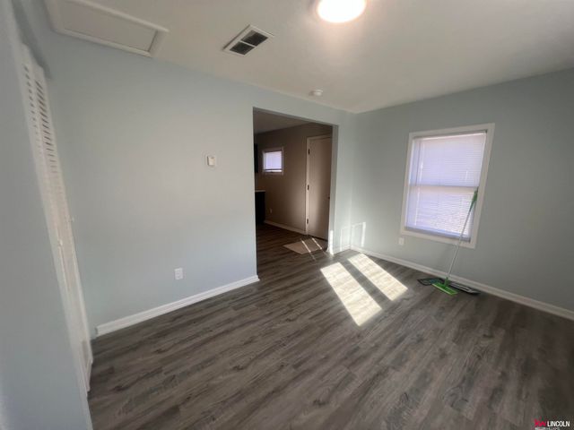 2345 N Chester Street, Lincoln, NE 68521