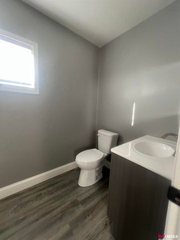 2345 N Chester Street, Lincoln, NE 68521