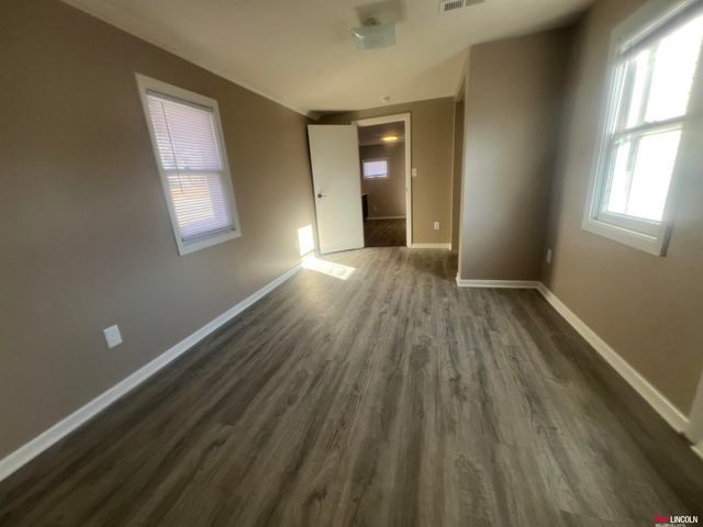 2345 N Chester Street, Lincoln, NE 68521